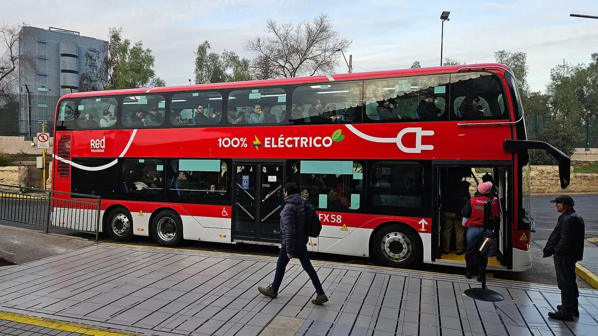 Antofagasta suma siete buses eléctricos en la línea 114 y espera 27 más con un aporte del GORE de $924 millones