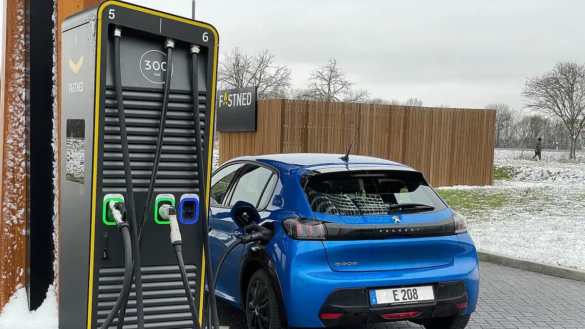 Recarga rápida para carros elétricos chegará a Tocopilla, Taltal, Chañaral, Curicó e San Felipe-Los Andes