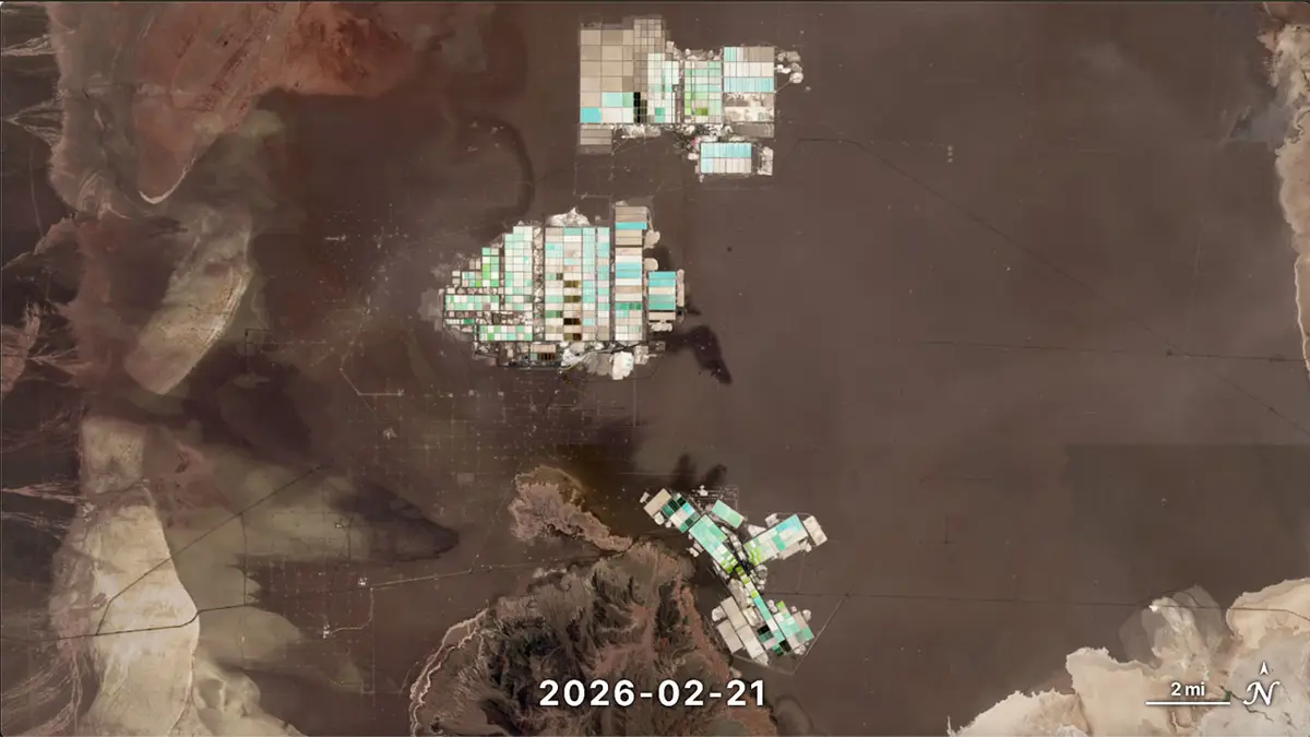 Satellite image of the lithium evaporation ponds in the Salar de Atacama